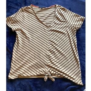 Jones New York Tan and Black Size L